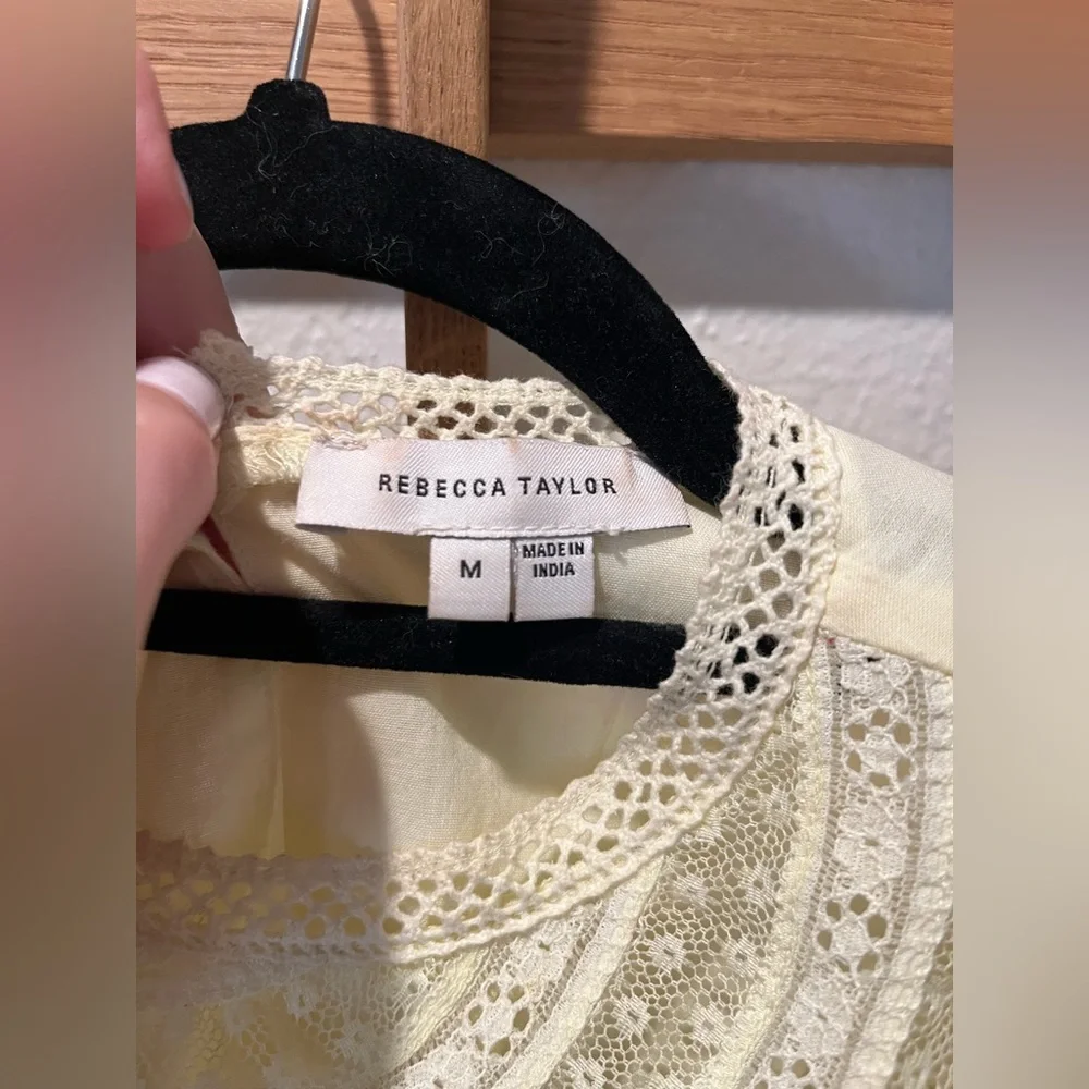 Rebecca Taylor Short Sleeve Applique Top, Color: Light Lemongrass - M - Picture 8 of 12